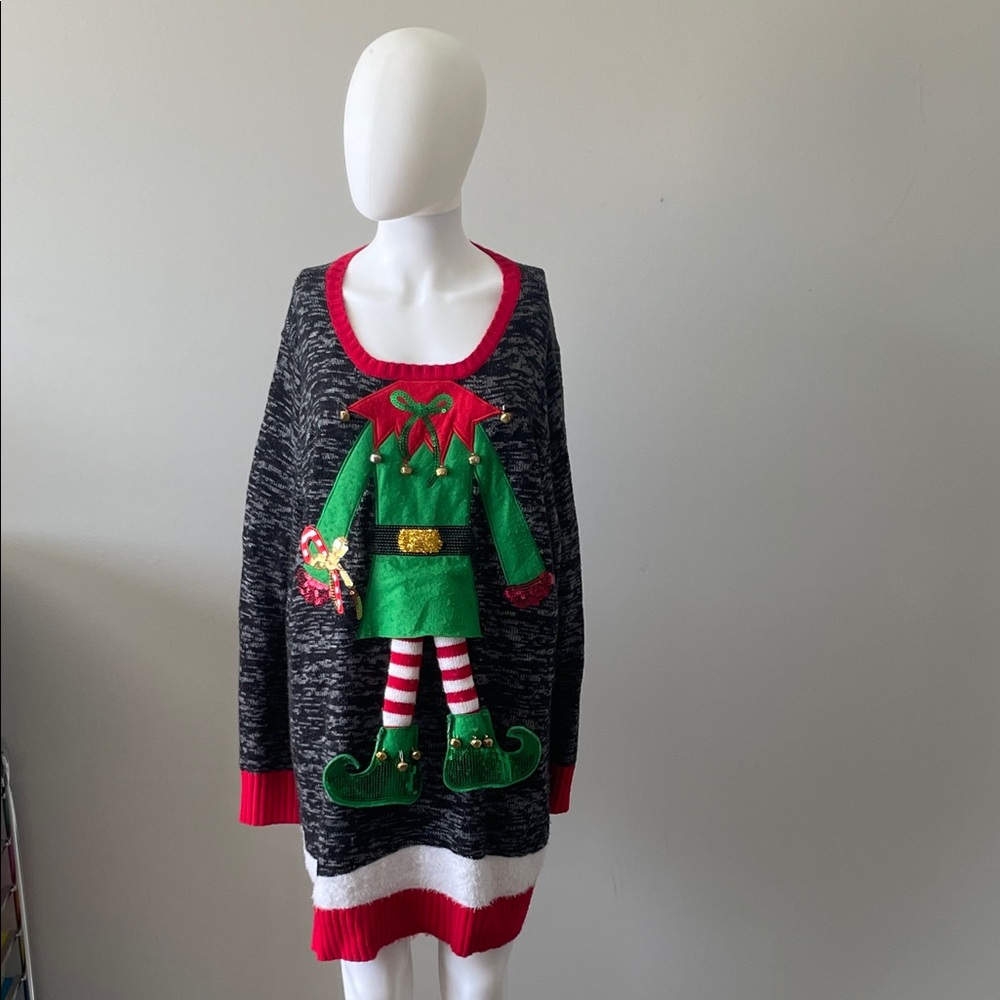 United States Sweaters Gray and Red Elf Design Women's Sweater